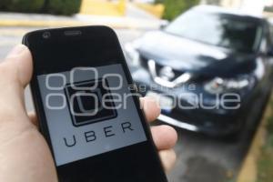 UBER . TRANSPORTE