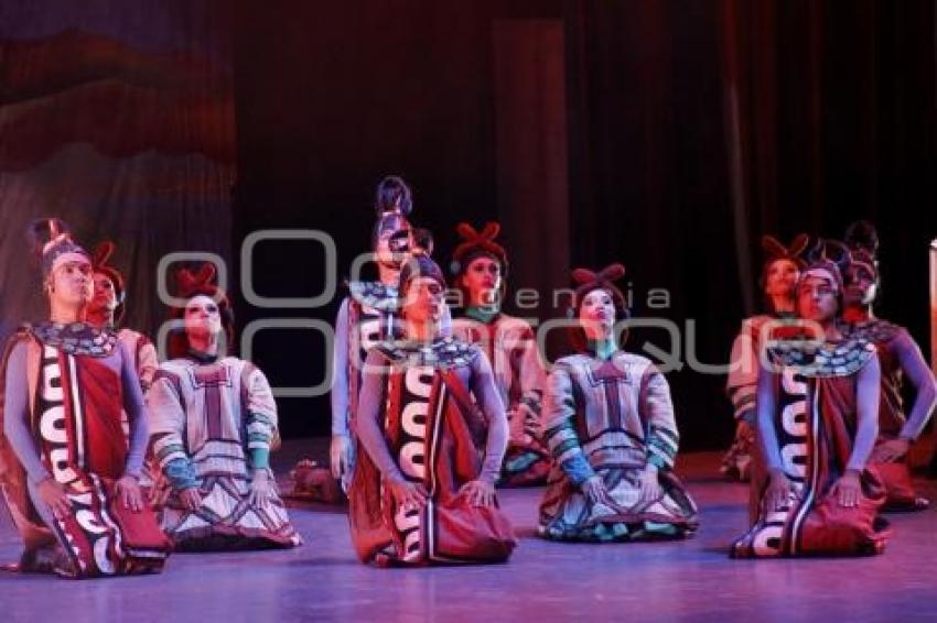 BALLET FOLKLÓRICO DE AMALIA HERNÁNDEZ