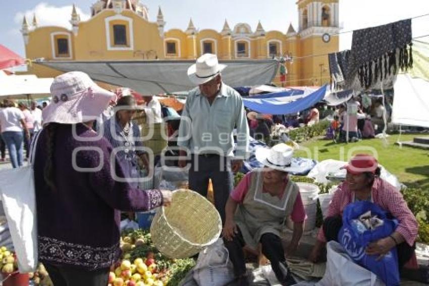 CHOLULA . TRUEQUE