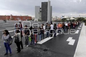 ENTREGA BOLETOS ALONDRA DE LA PARRA