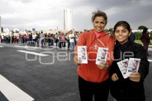 ENTREGA BOLETOS ALONDRA DE LA PARRA