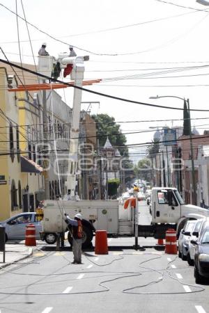 TRABAJADORES DE CFE