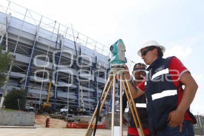 REMODELACIÓN ESTADIO CUAUHTÉMOC