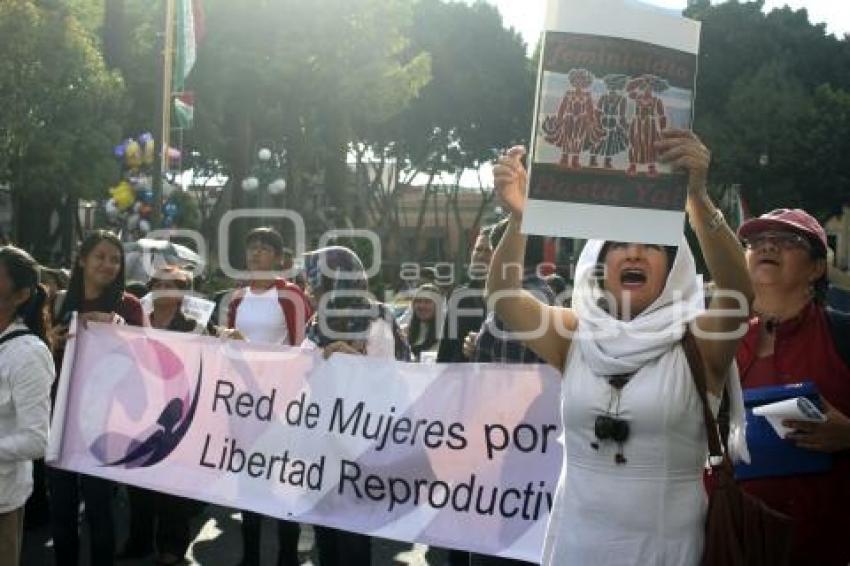 MARCHA CONTRA EL FEMINICIDIO