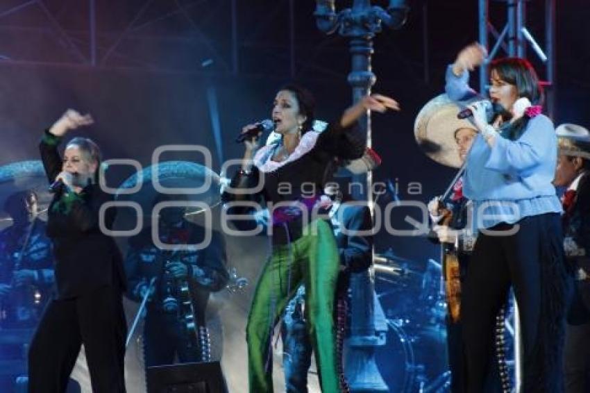 FIESTAS PATRIAS . PANDORA