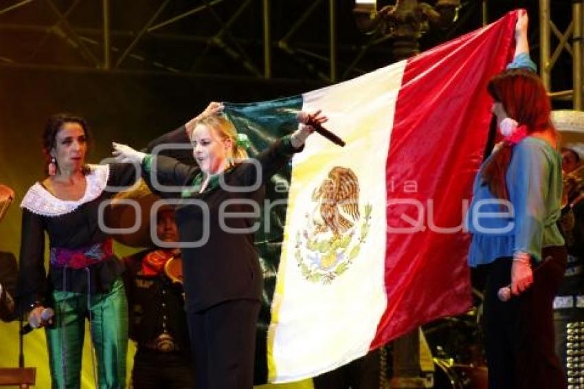 FIESTAS PATRIAS . PANDORA