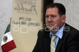 SERGIO MORENO VALLE . DIPUTADO PAN