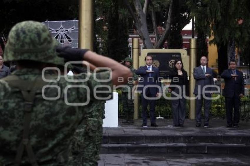 CEREMONIA IZAMIENTO BANDERA