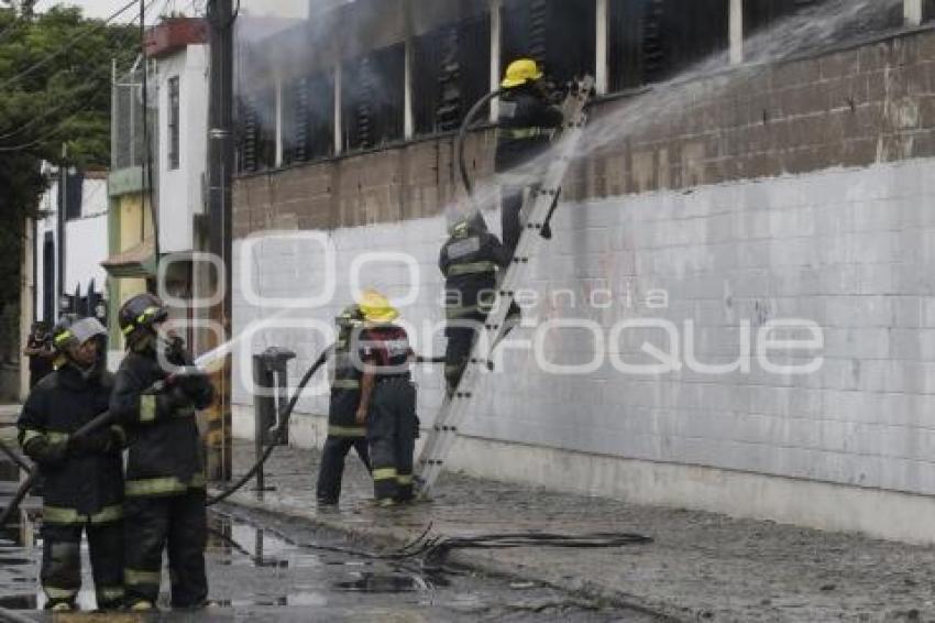 INCENDIO FÁBRICA TEXTIL