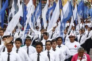 FIESTAS PATRIAS . DESFILE CHOLULA