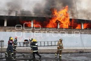 INCENDIO FÁBRICA TEXTIL