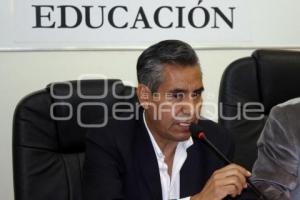 CONGRESO . COMISIÓN EDUCACIÓN