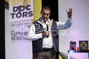 EL BRONCO . CONGRESO LOS SPIN DOCTORS