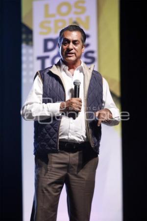 EL BRONCO . CONGRESO LOS SPIN DOCTORS