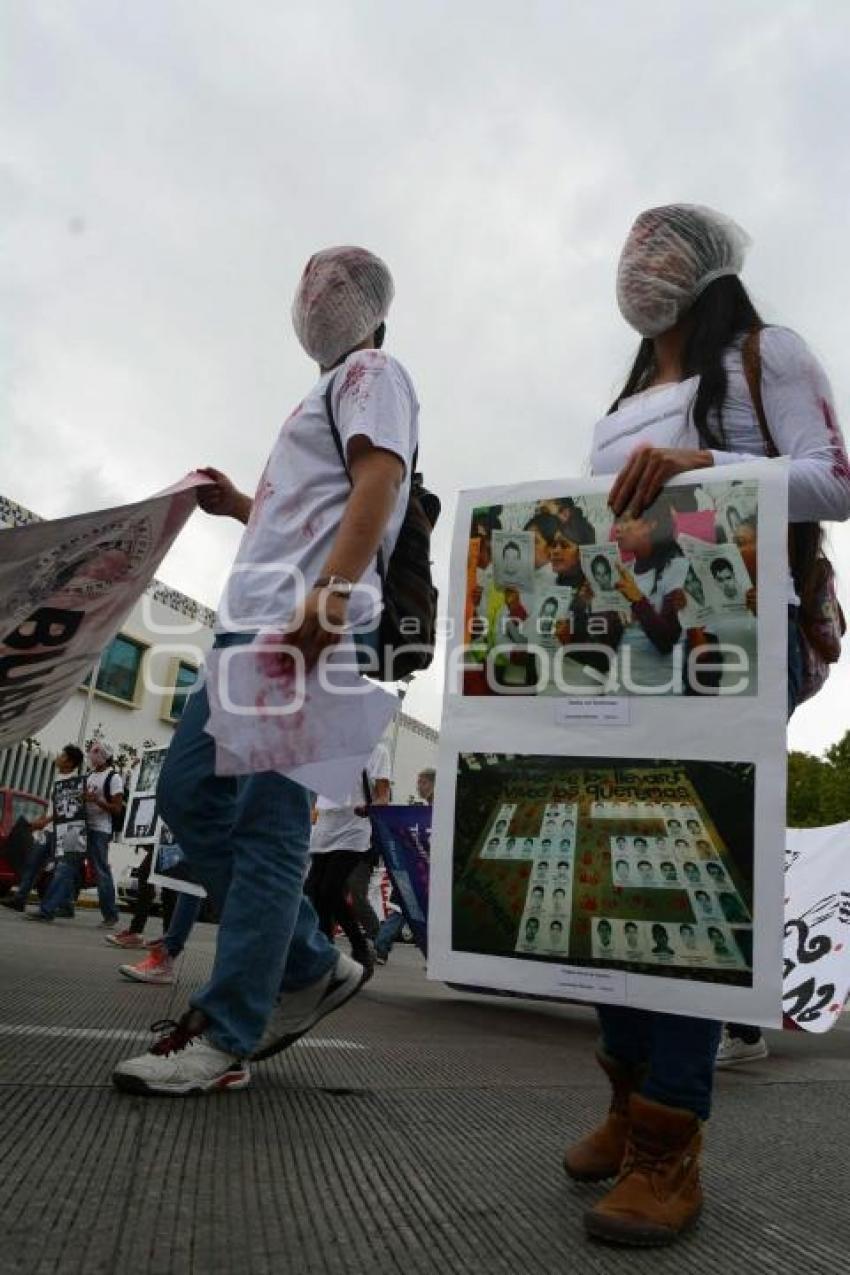 MANIFESTACIÓN AYOTZINAPA