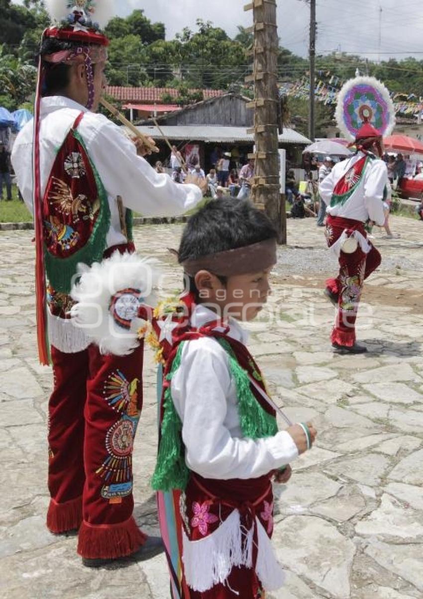 FESTIVAL DE LA MÚSICA Y LA DANZA . KAMPA YOHUALICHAN