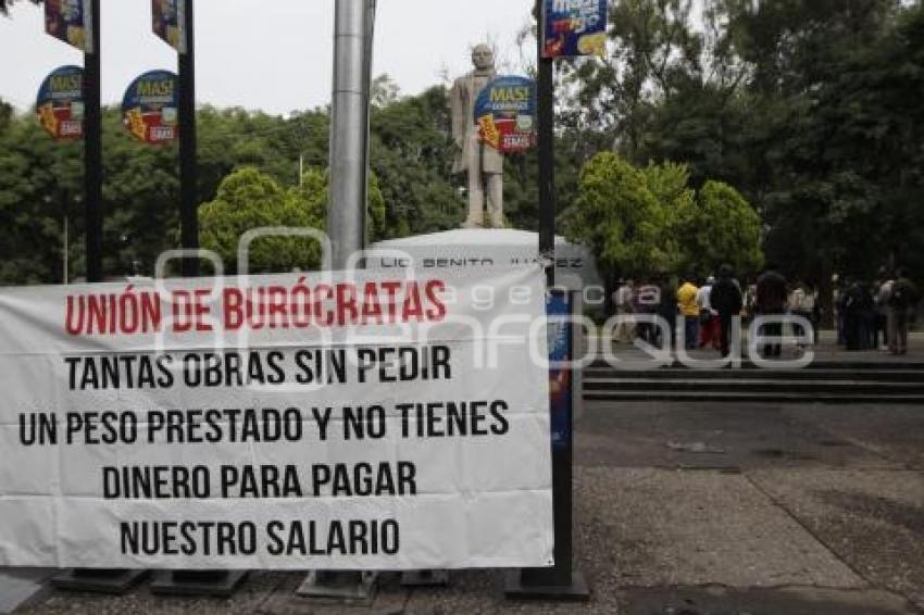 MANIFESTACIÓN . UNIÓN DE BURÓCRATAS