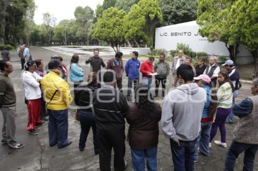 MANIFESTACIÓN . UNIÓN DE BURÓCRATAS