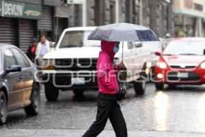 LLUVIA Y FRÍO