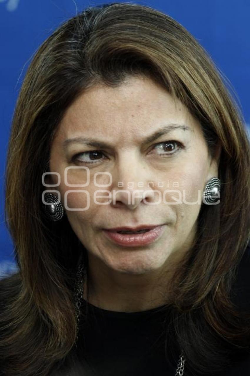 LAURA CHINCHILLA . TEC DE MONTERREY