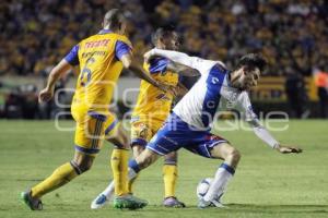 FUTBOL . TIGRES VS PUEBLA FC