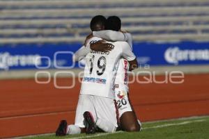 FÚTBOL . LOBOS BUAP VS LEONES NEGROS