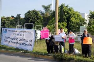 MANIFESTACIÓN JUBILADOS BUAP