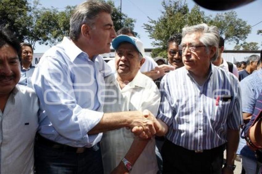 ENTREGA DE ESCRITURAS A LOCATARIOS MERCADOS