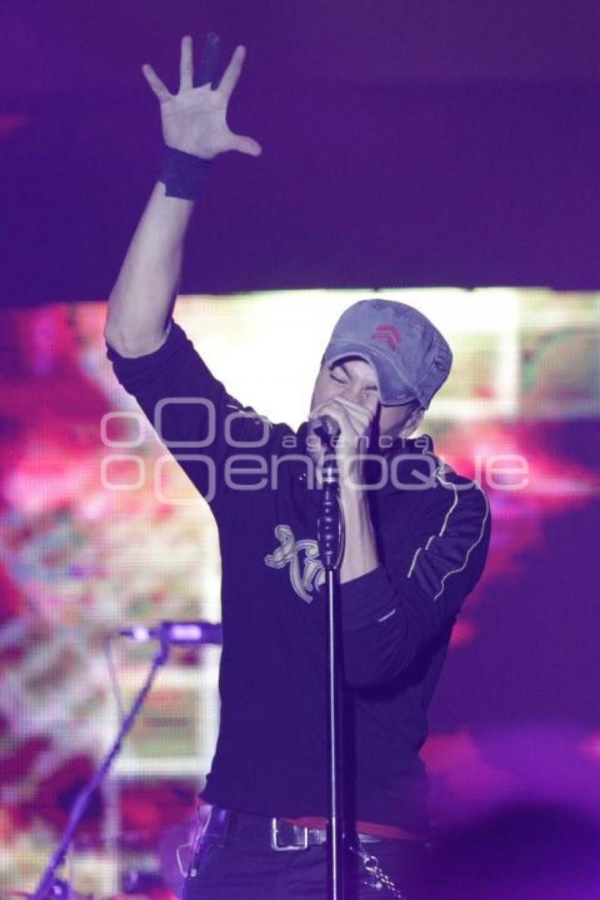CONCIERTO . ENRIQUE IGLESIAS