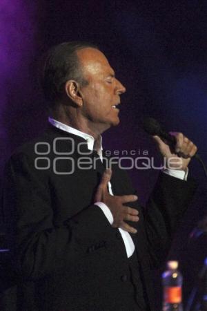 CONCIERTO . JULIO IGLESIAS