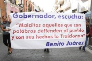 MANIFESTACIÓN . MAESTROS