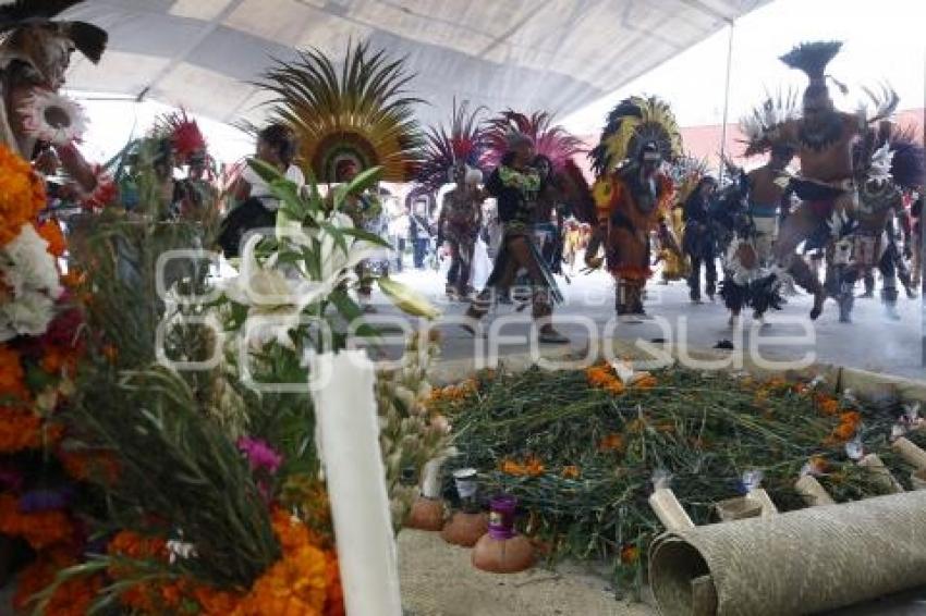 CHOLULA . DANZANTES