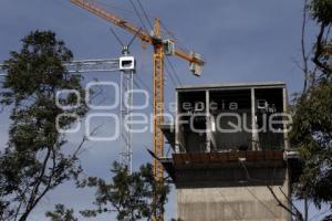 SUSPENSIÓN CABLEADO TELEFÉRICO