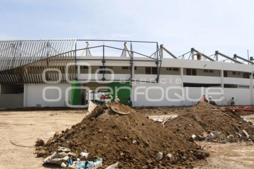 REMODELACIÓN ESTADIO HERMANOS SERDÁN