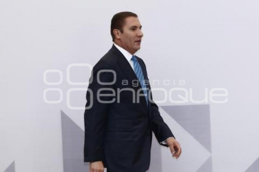 GOBIERNO ESTATAL . RMV