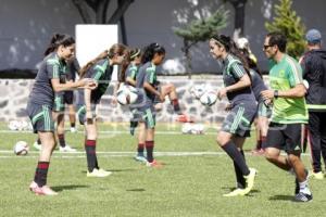 ENTRENAMIENTO SELECCIÓN FEMENIL SUB 20