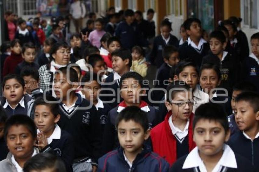 REGRESO A CLASES . HORARIO DE INVIERNO