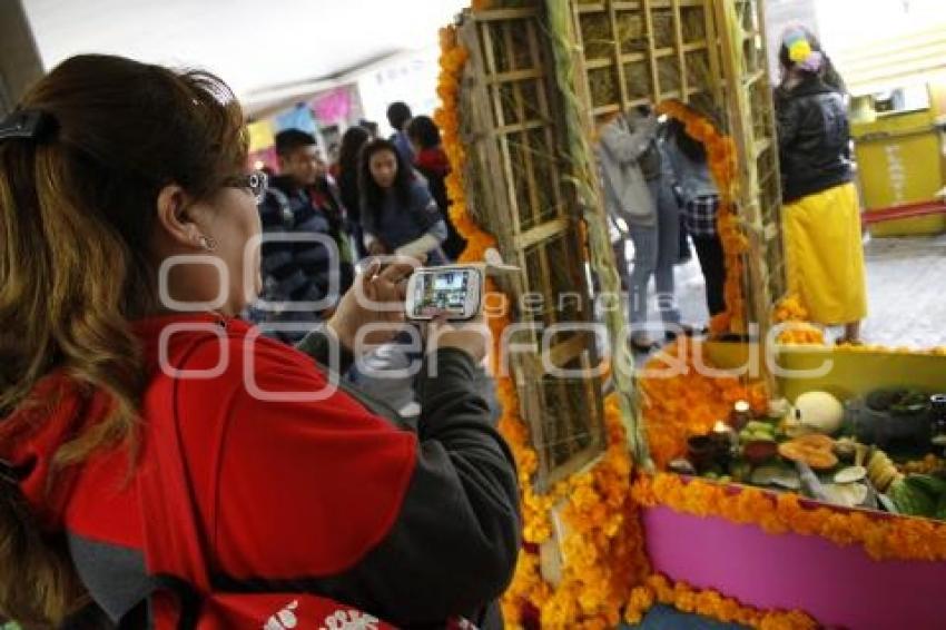 UPAEP . OFRENDAS	