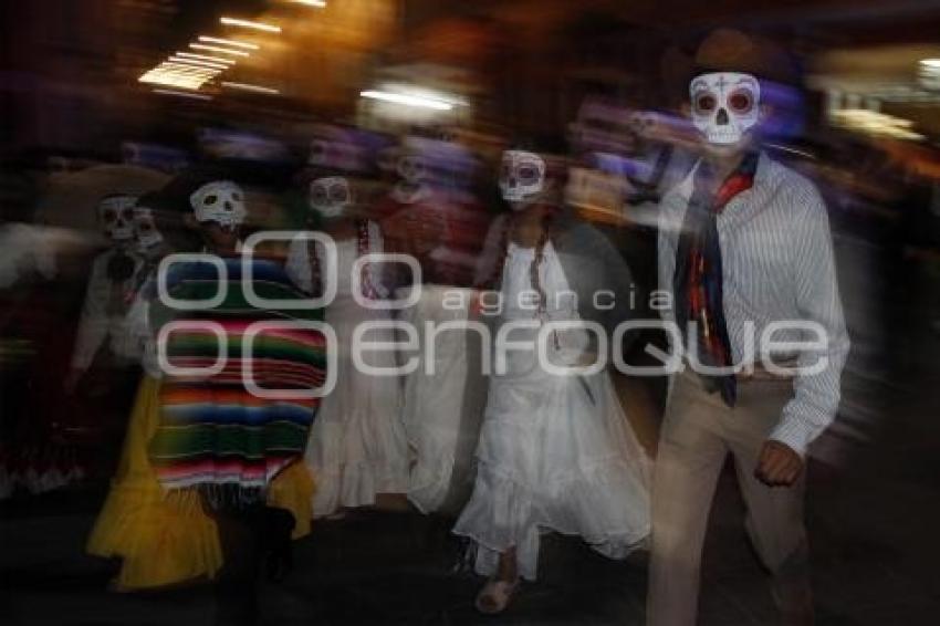 DESFILE DE CATRINAS