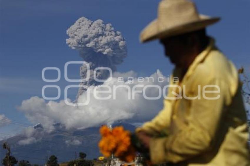 FUMAROLA VOLCÁN POPOCATÉPETL