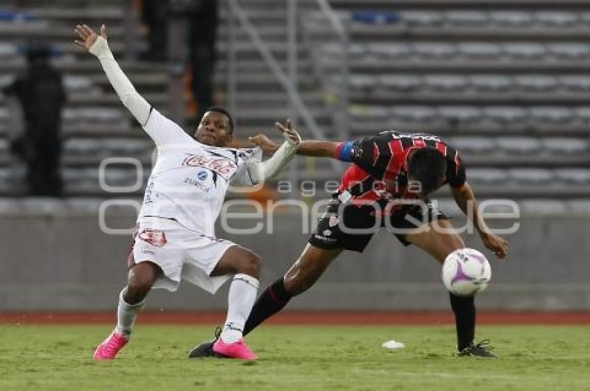 FÚTBOL . LOBOS VS NECAXA