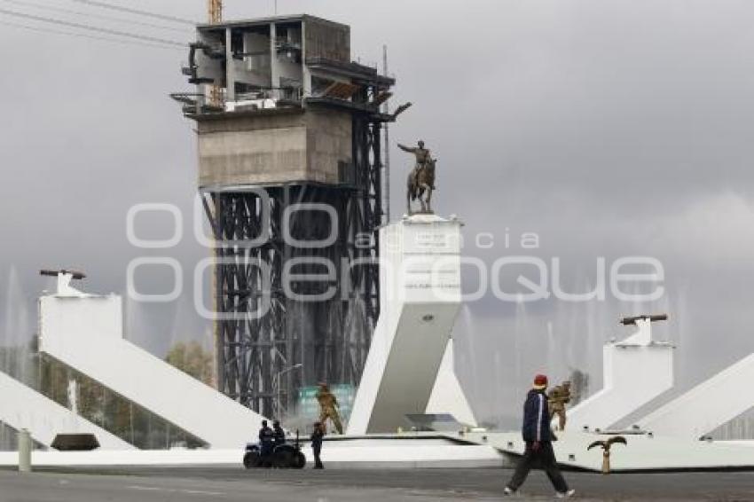 TELEFÉRICO . RETIRO DE ESTRUCTURAS