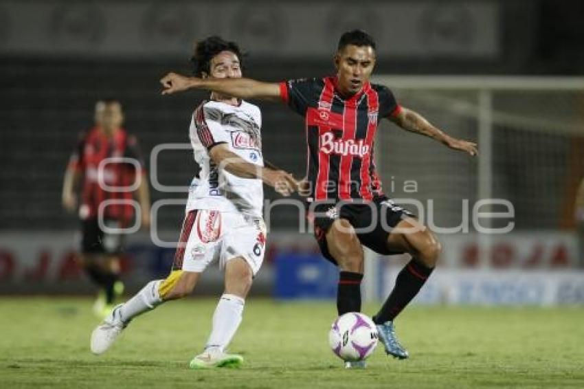 FÚTBOL . LOBOS VS NECAXA