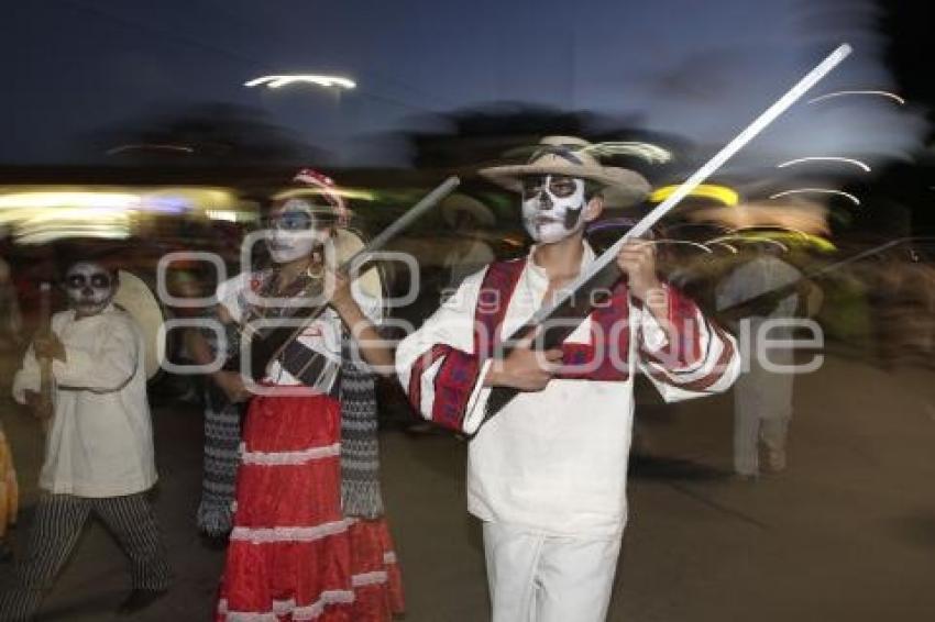 DESFILE DE CALAVERAS