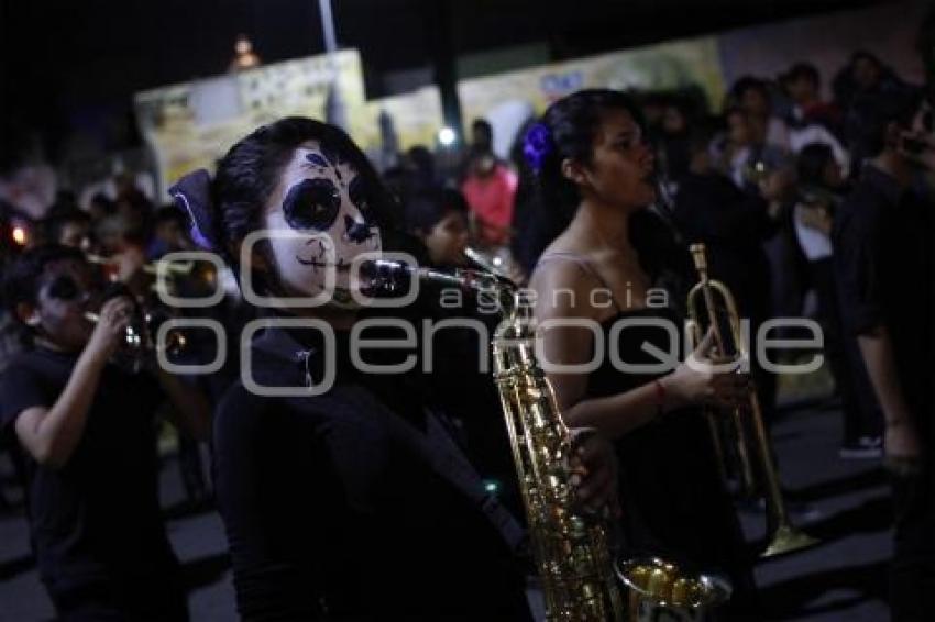 DESFILE DE CALAVERAS