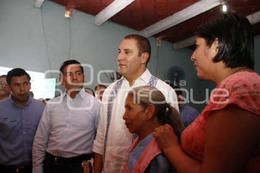 ALTARES DE HUAQUECHULA - GOBERNADOR