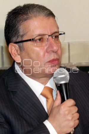 ENRIQUE DOGER