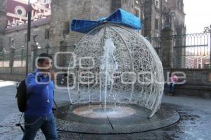 ADORNOS NAVIDEÑOS . ZÓCALO