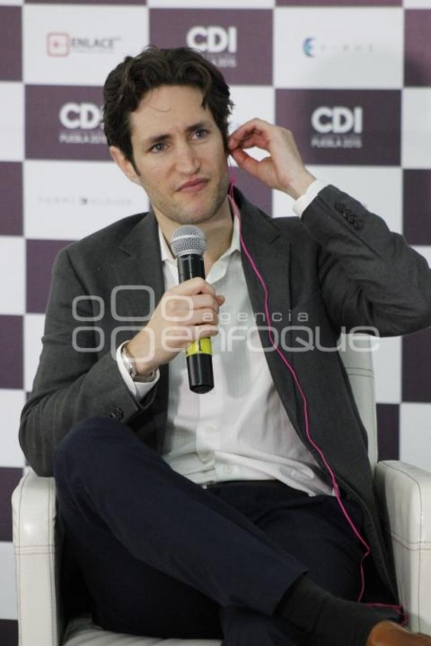 ADAM ALTER . CIUDAD DE LAS IDEAS