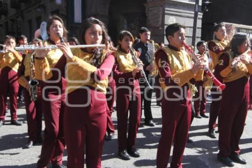 DESFILE TRABAJADORES